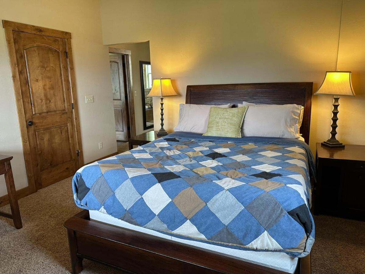 Private Retreat On Working Horse And Cattle Ranch Villa Salida Bagian luar foto